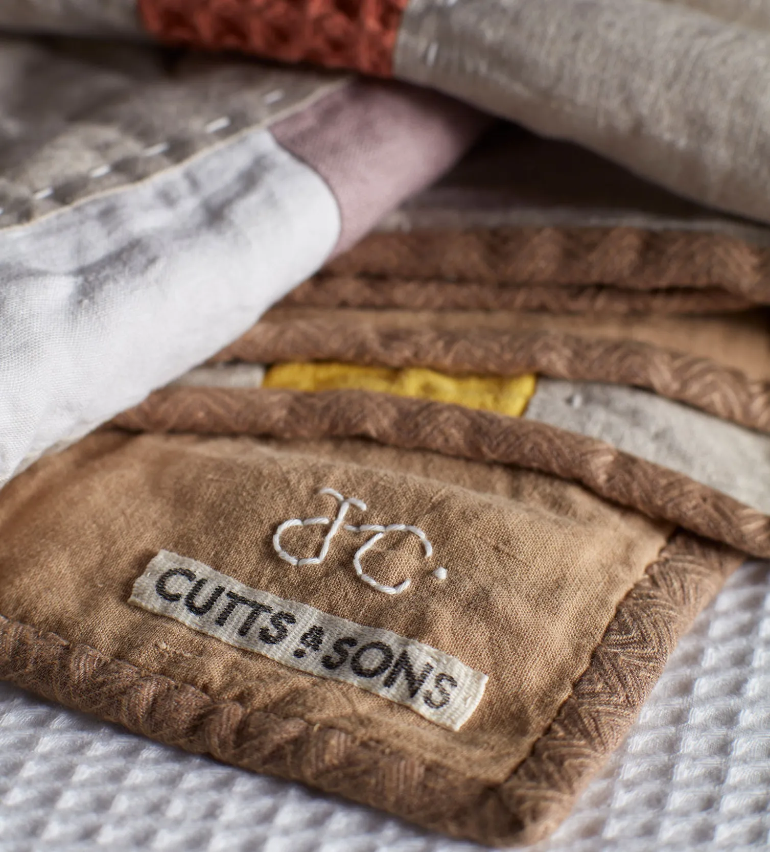 Secret Linen Store A Spring Quilt by Jessie Cutts