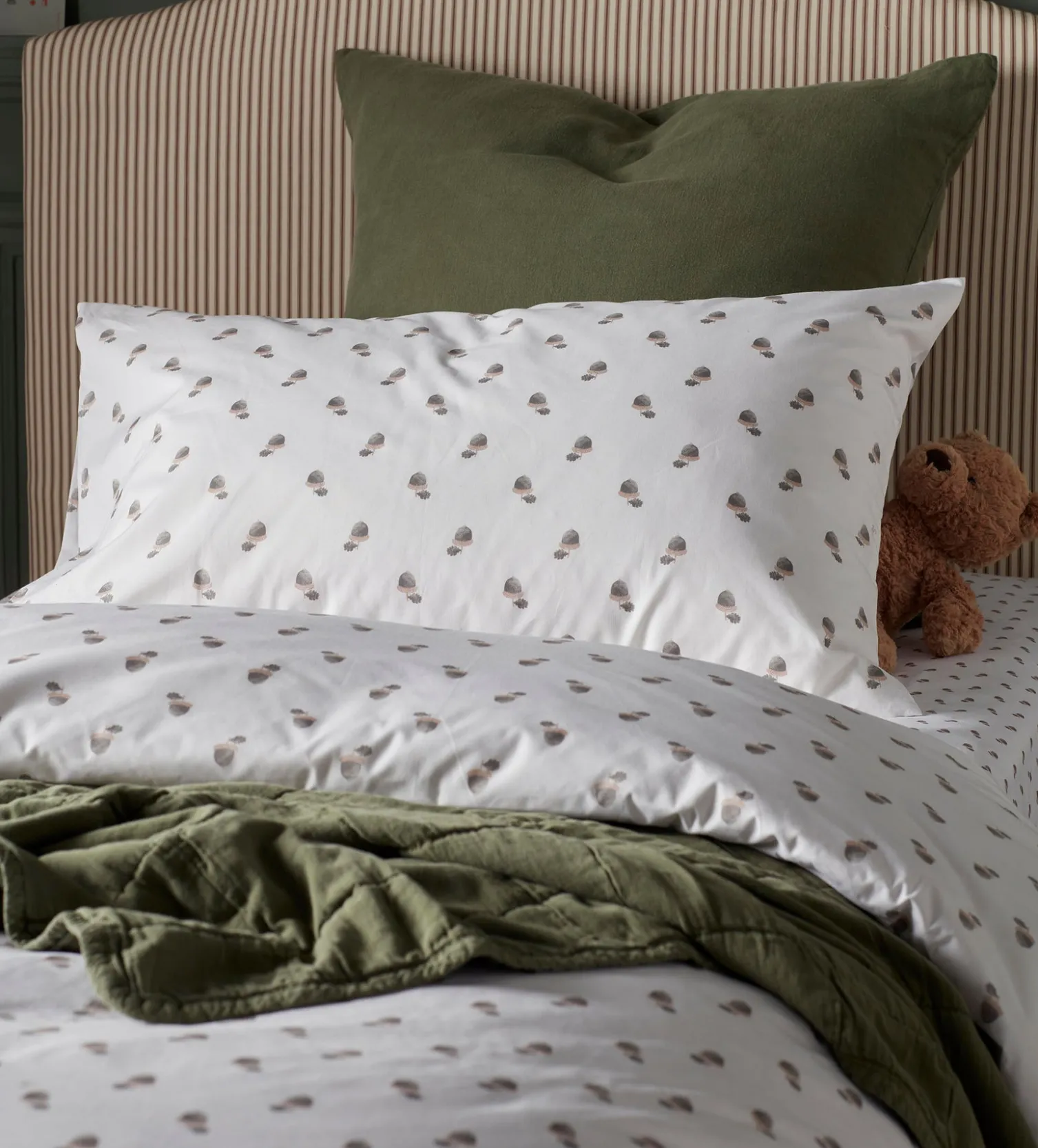 Secret Linen Store Acorn 100% Organic Cotton Housewife Pillowcase