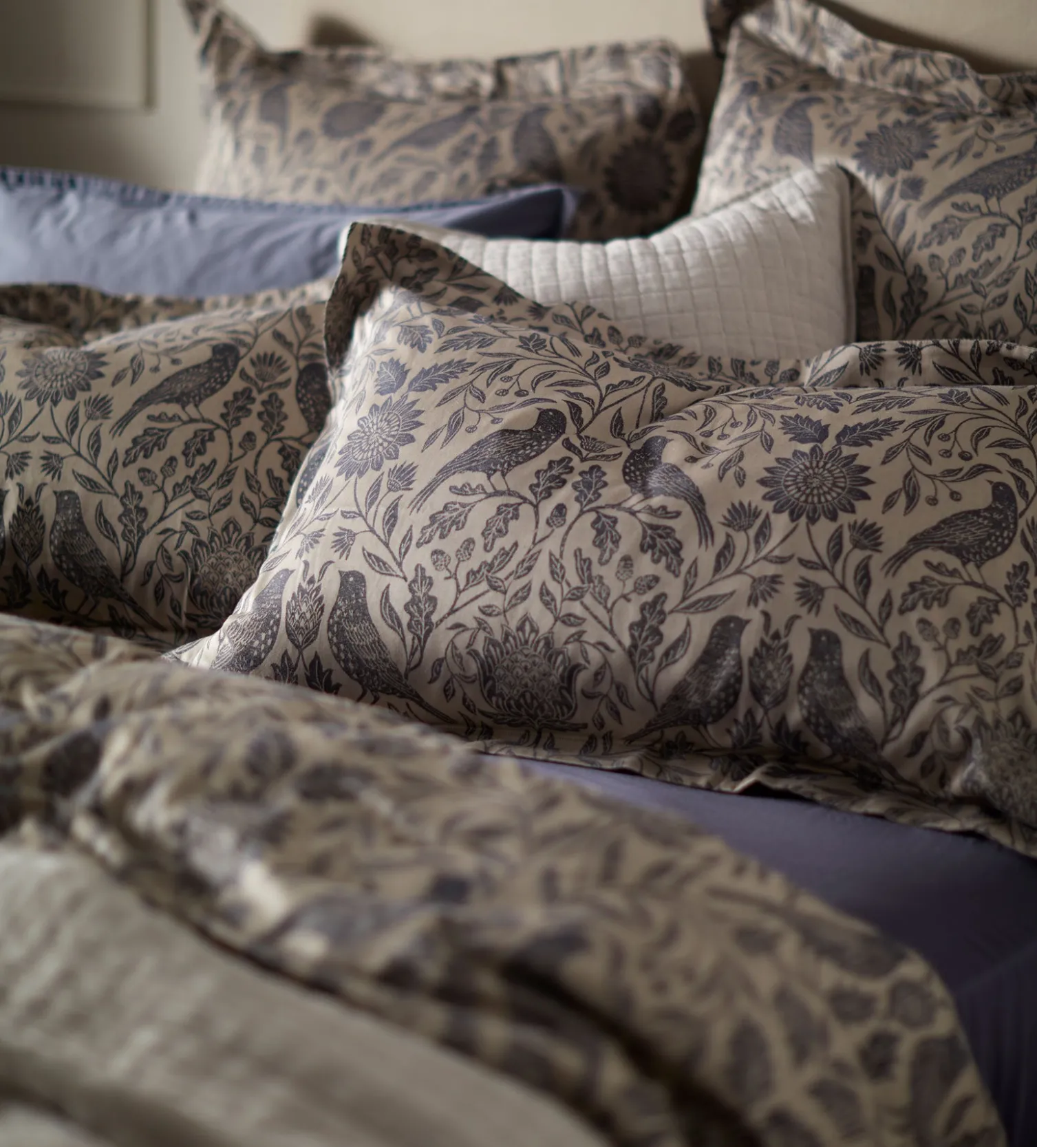 Secret Linen Store Birdie Jacquard 100% Cotton Duvet Cover