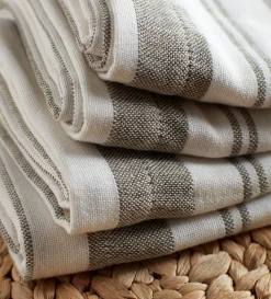 Secret Linen Store Dark Olive Isaac 100% Cotton Napkins - Set of 4