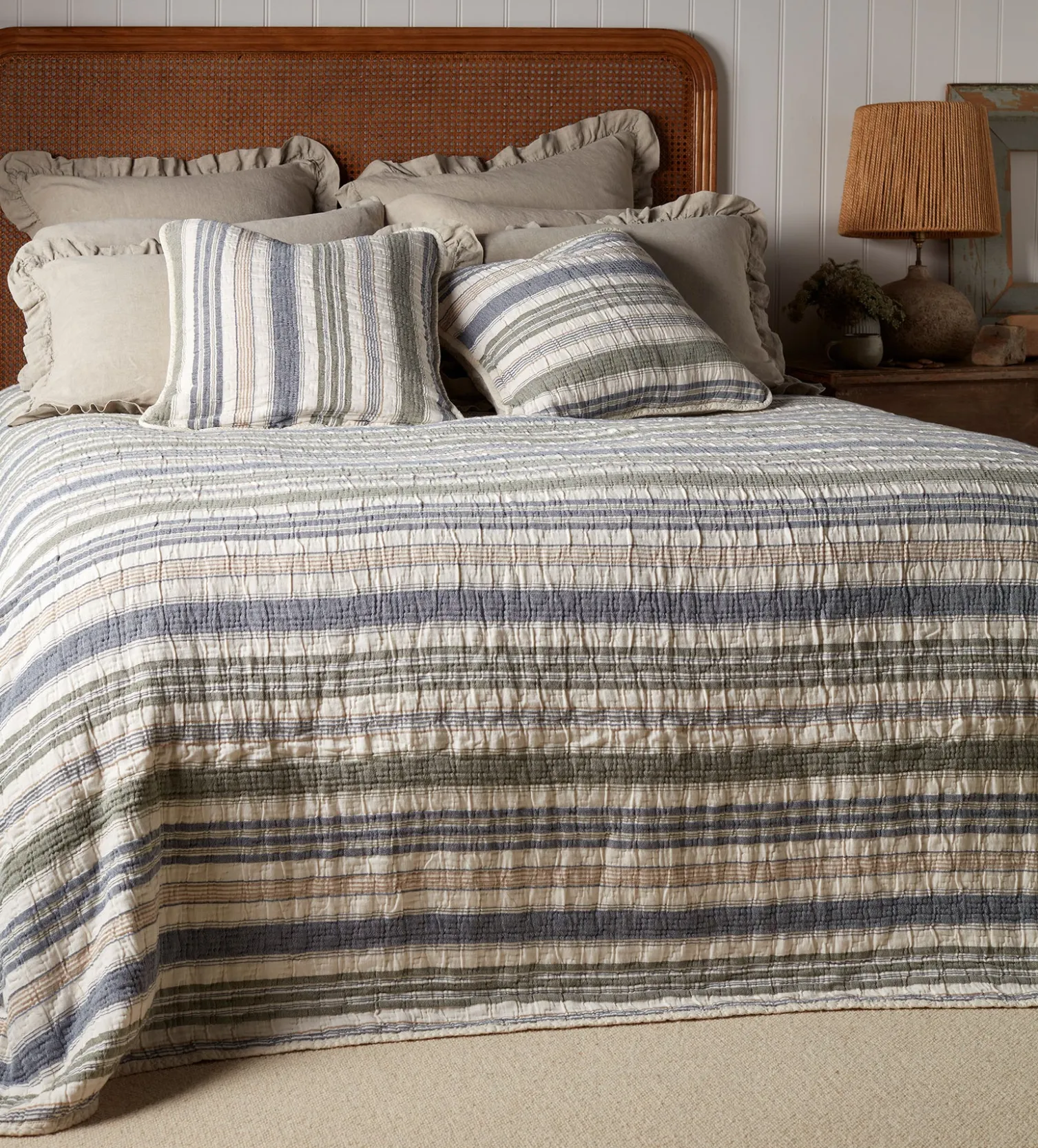 Secret Linen Store Magnus 100% Cotton Quilted Throw