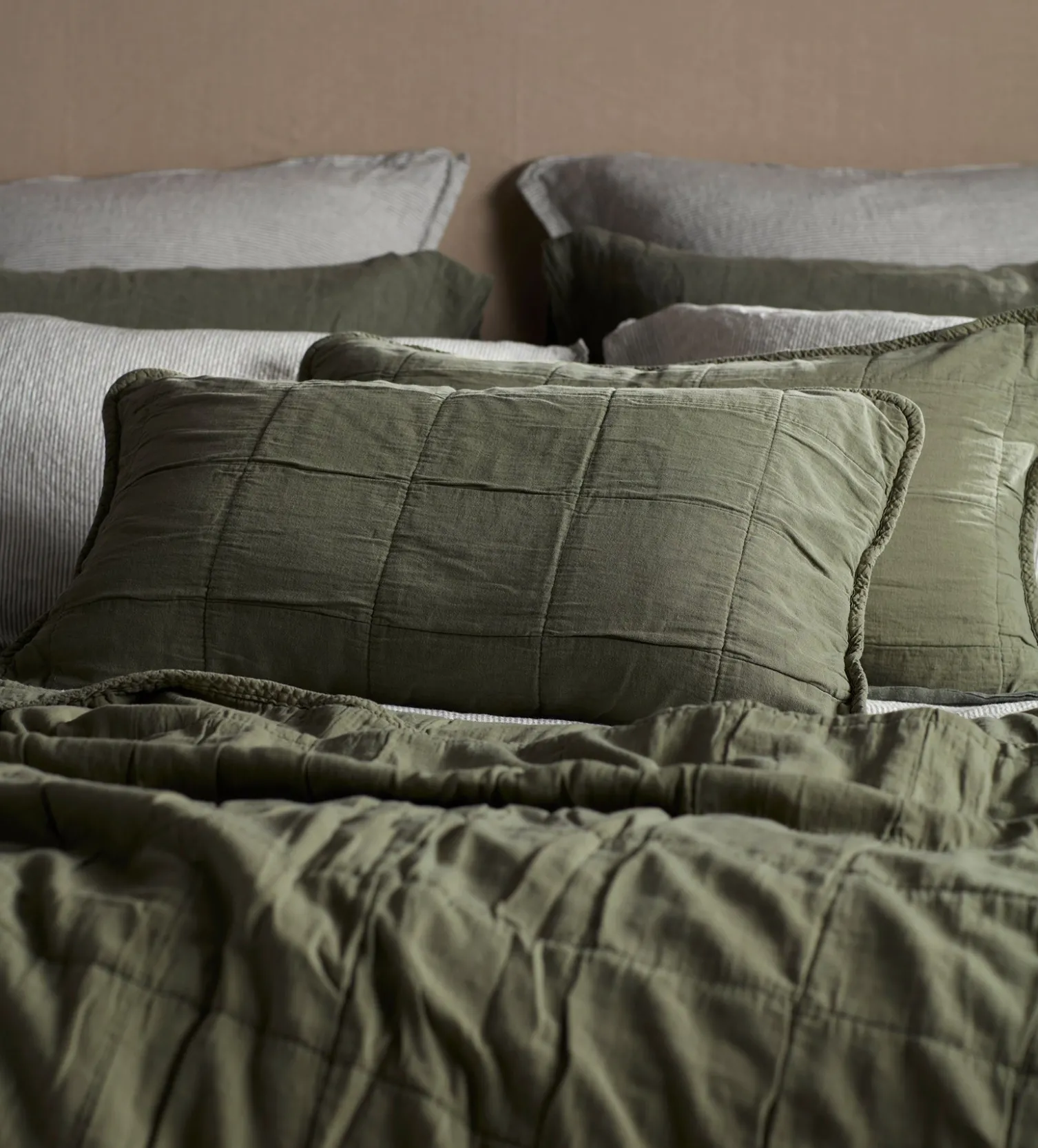 Secret Linen Store Finn 100% Cotton Quilted Cushion Cover