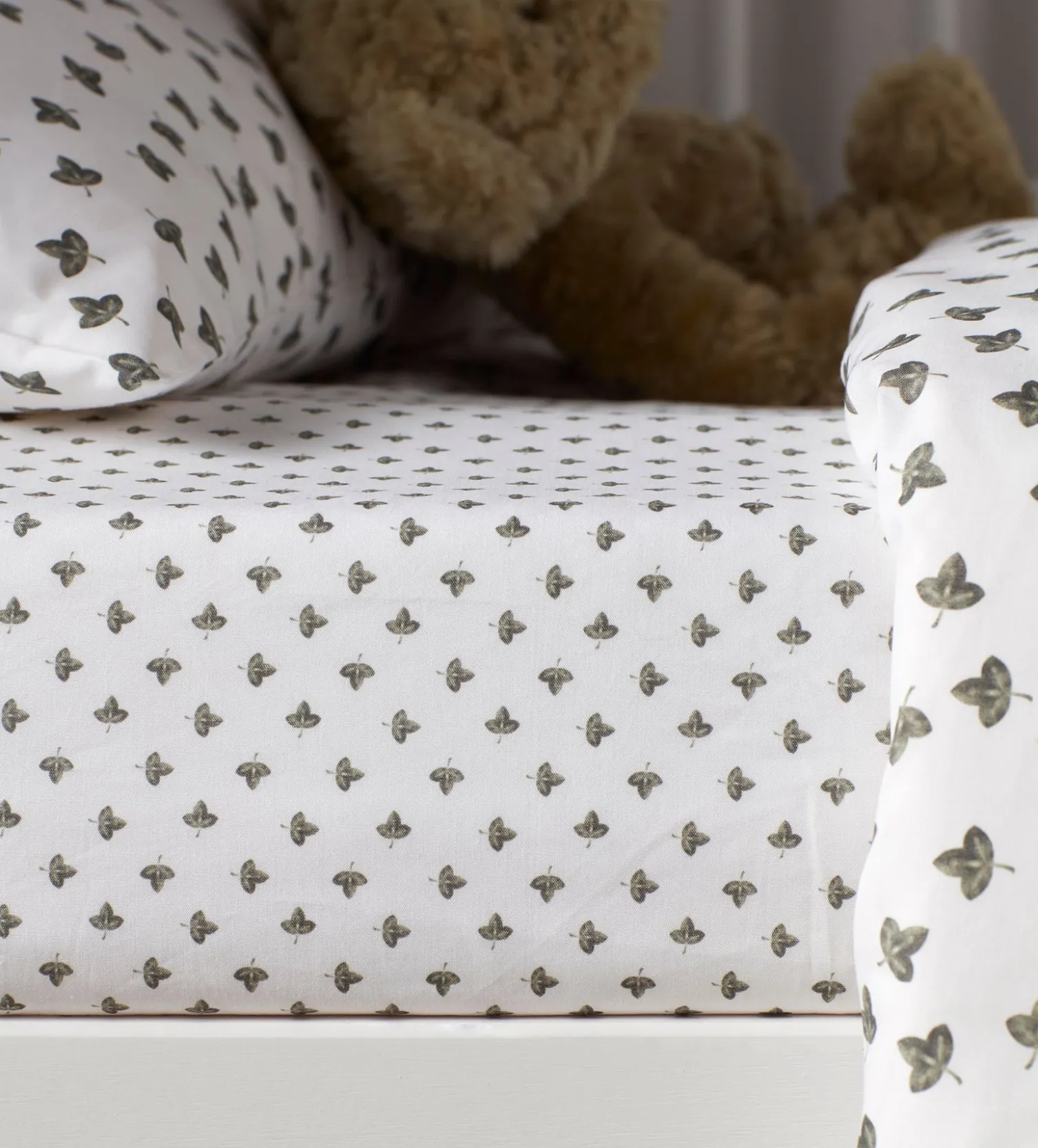 Secret Linen Store Olive Little Leaf 100% Organic Cotton Fitted Sheet