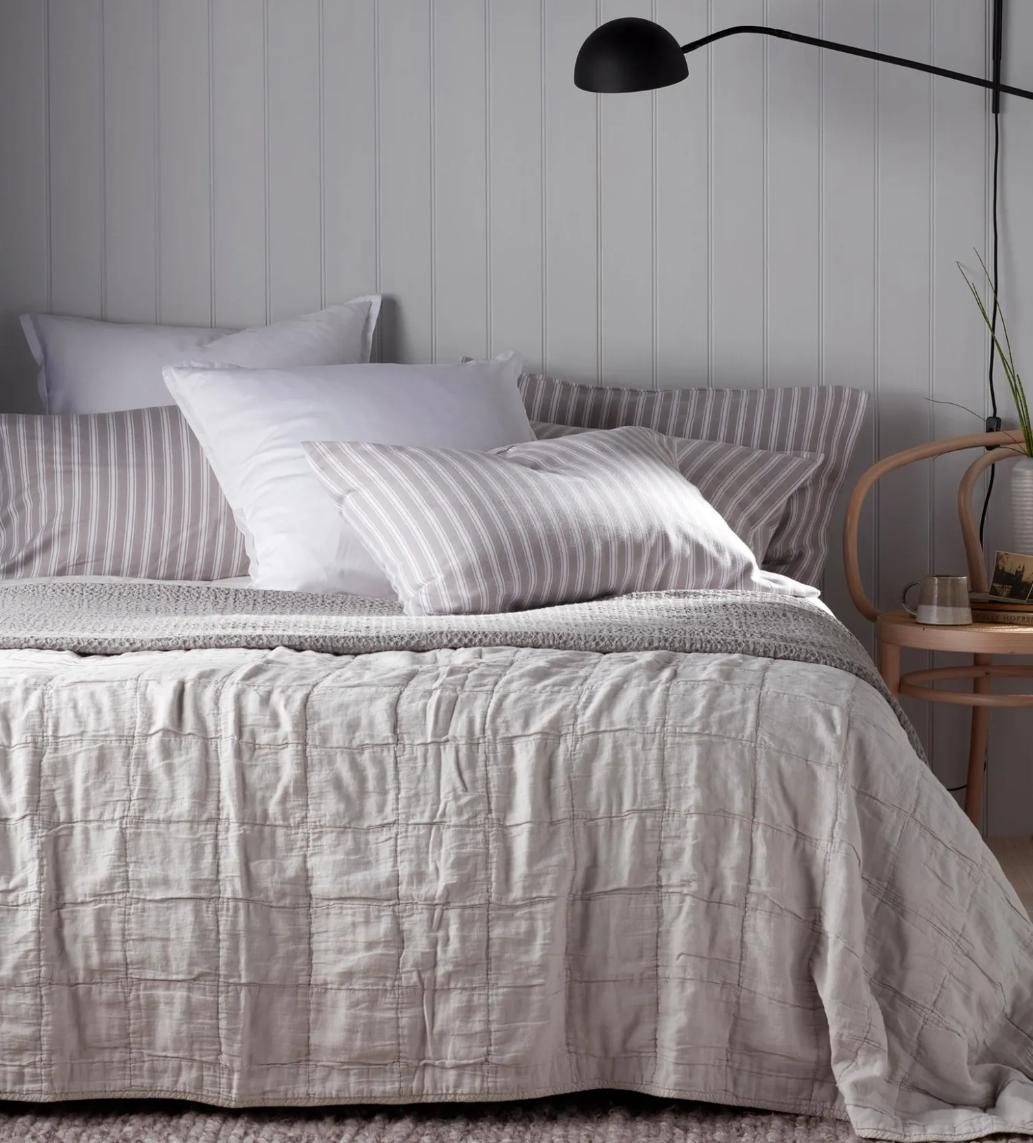 Secret Linen Store Finn 100% Cotton Quilted Throw