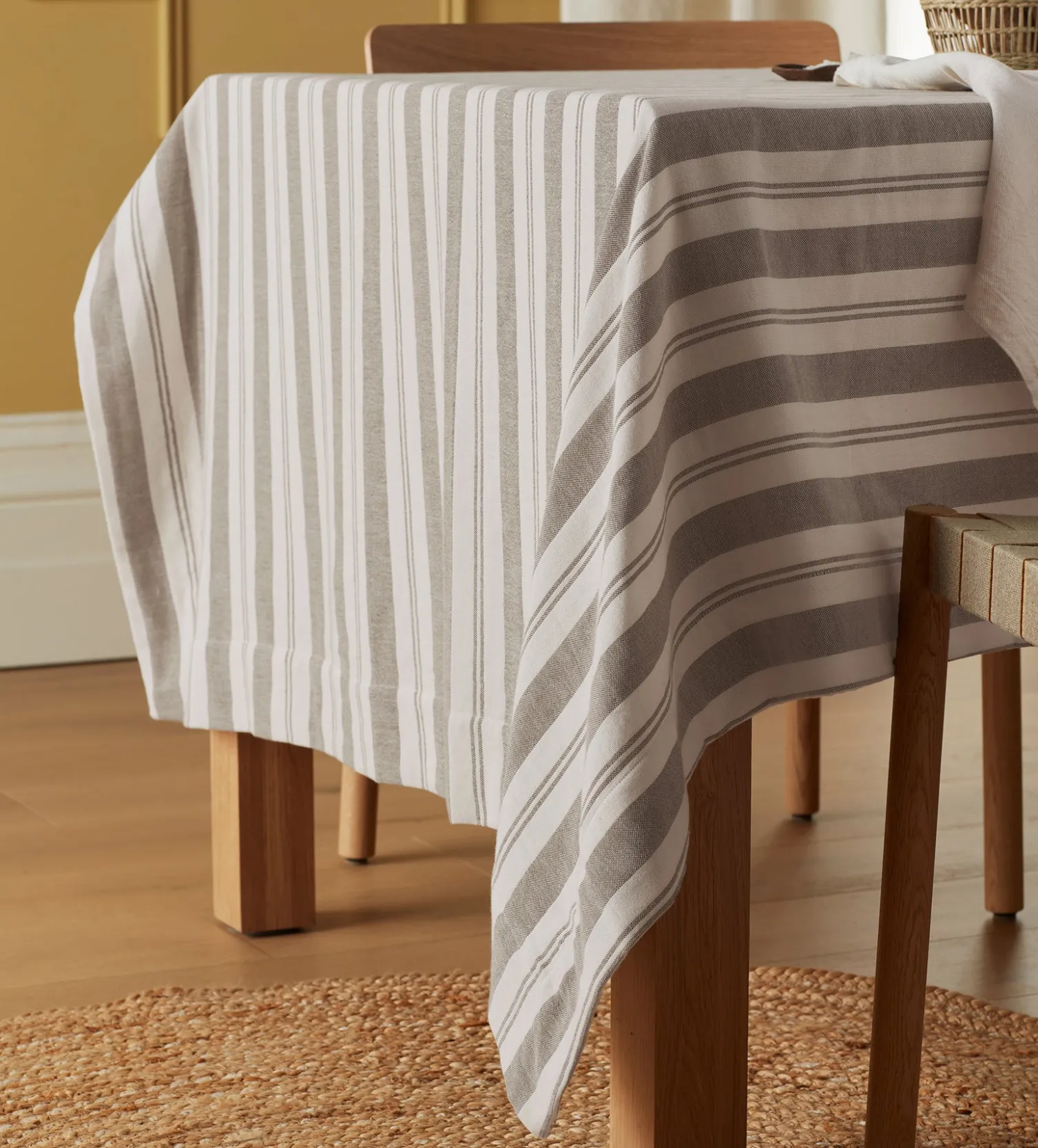 Secret Linen Store Taupe Isaac 100% Cotton Tablecloth