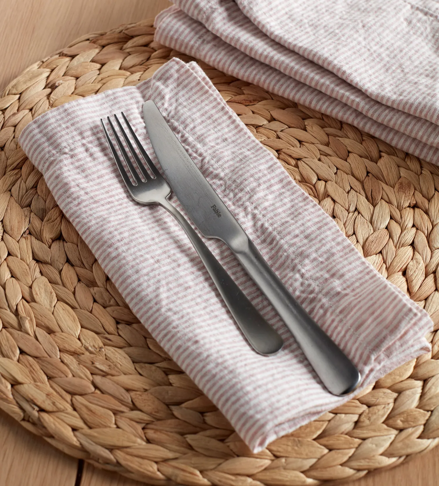 Secret Linen Store 100% Linen Napkins - Set of 4